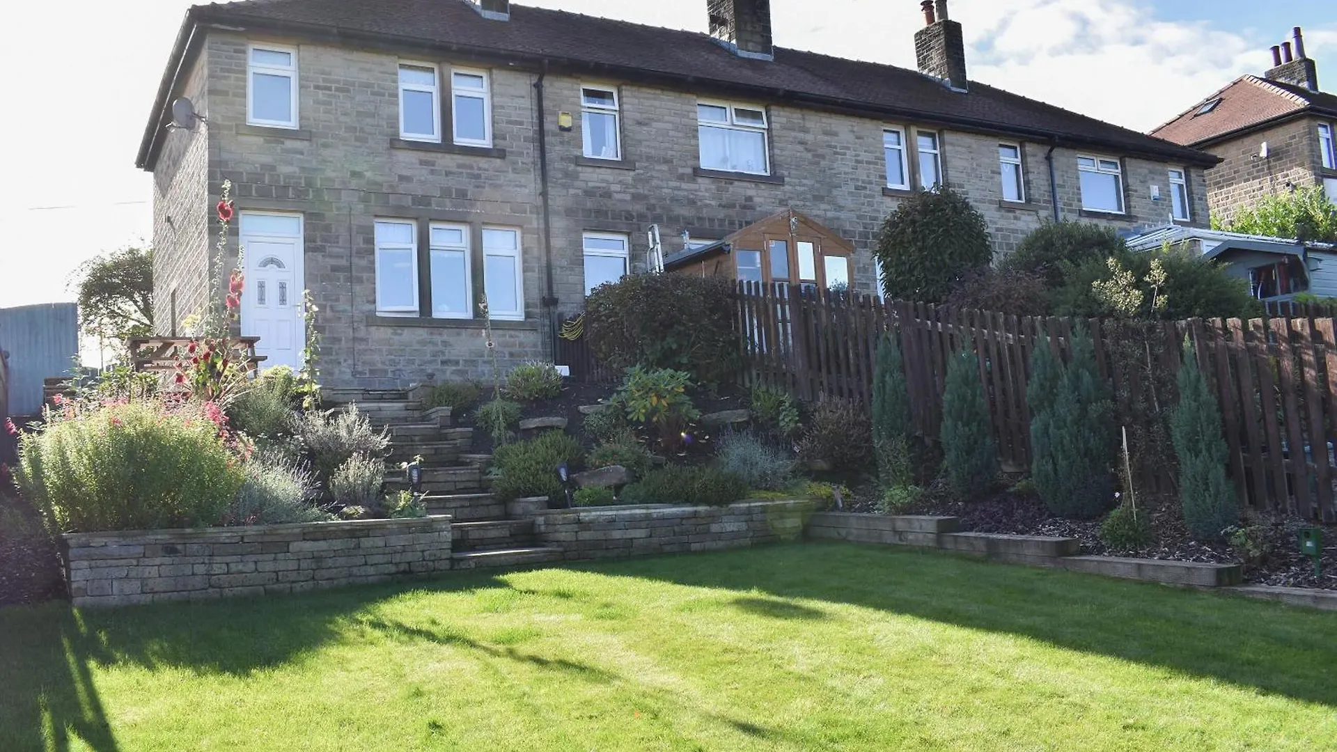 הולמפירת' Holme Valley Cottage בריטניה